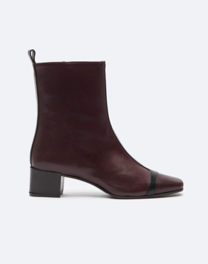 오드리 버건디 부츠