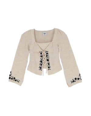 크리스틴 핸드 엠브로이더드 니트 탑